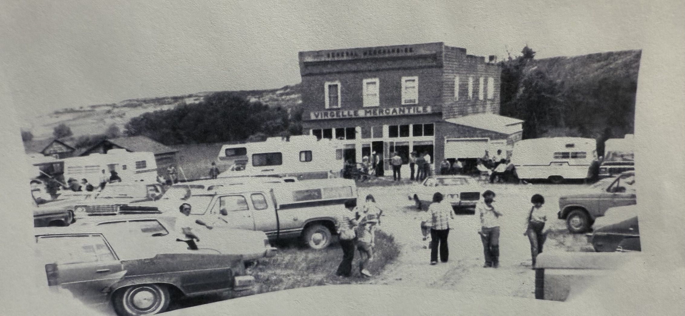 Virgelle Merc's Outdoor Antique Flea Market