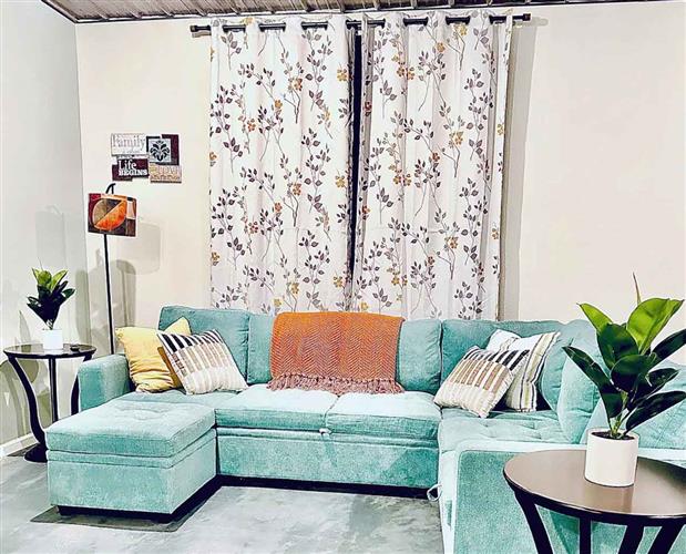Lewistown Pine View Retreat: 