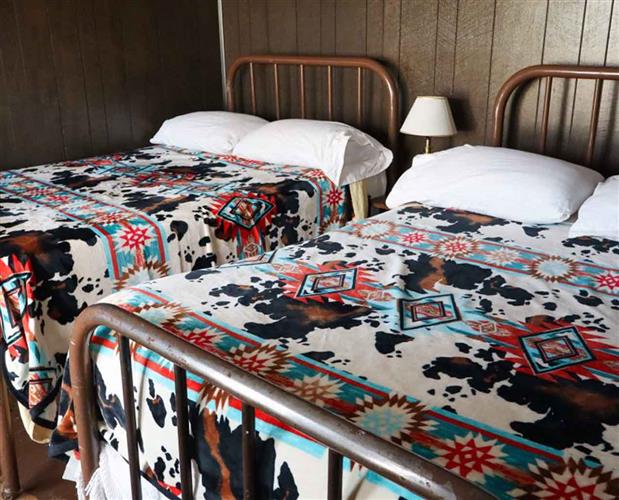 Crazy Mountain Inn: 