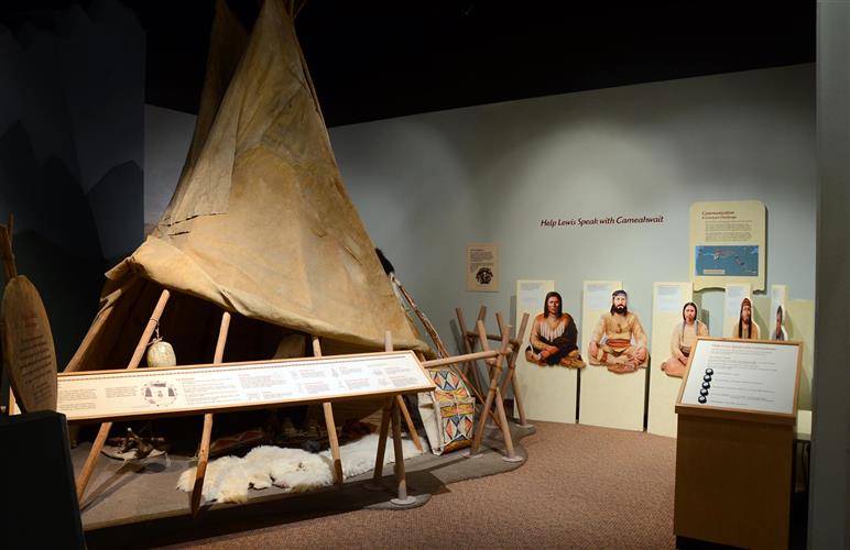 Lewis & Clark Foundation: 