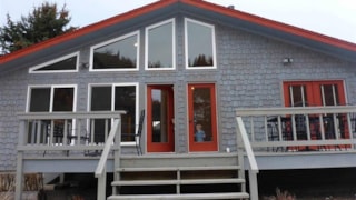 The Mighty Mo Bungalow: 