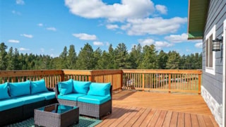 Lewistown Pine View Retreat: 