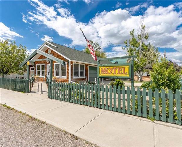 Northern Motel & RV Park: 