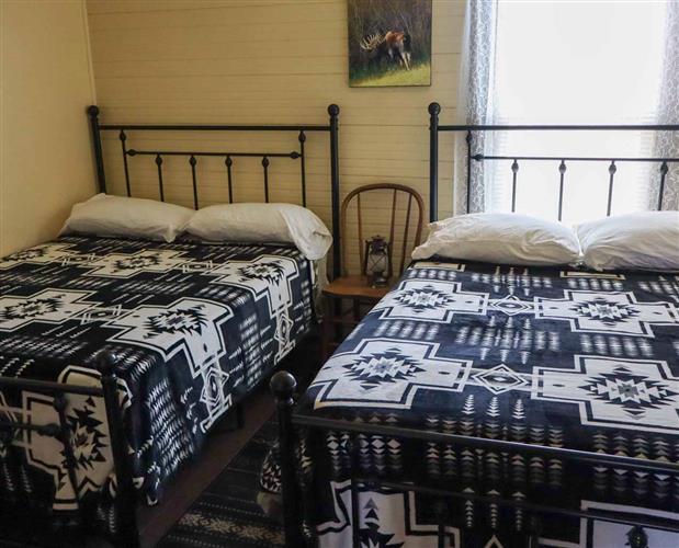 Crazy Mountain Inn: 