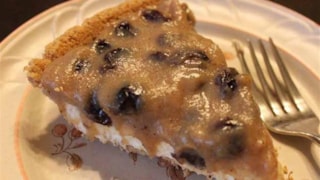 Lazy B Bar & Cafe: sour cream raisin pie