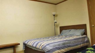 Rusty's B&B: guest room