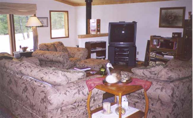 Montana Sunrise Lodge: Living Room